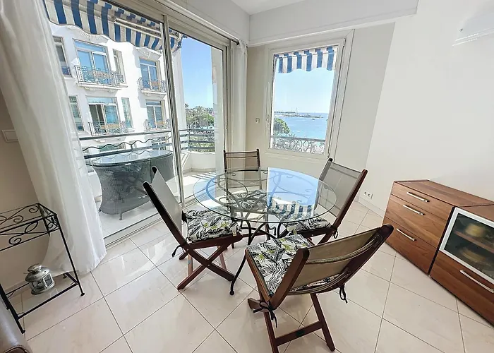 Daire Luxury 1 Bedroom Croisette Martinez Direct Sea View 241 Cannes