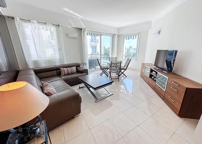 Luxury 1 Bedroom Croisette Martinez Direct Sea View 241 * Cannes