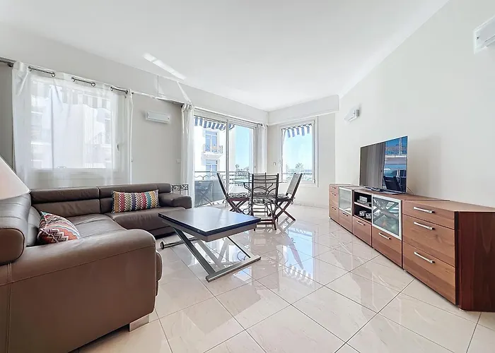 Luxury 1 Bedroom Croisette Martinez Direct Sea View 241 Daire